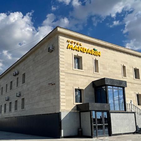 Hotel Mandarin Атырау Экстерьер фото