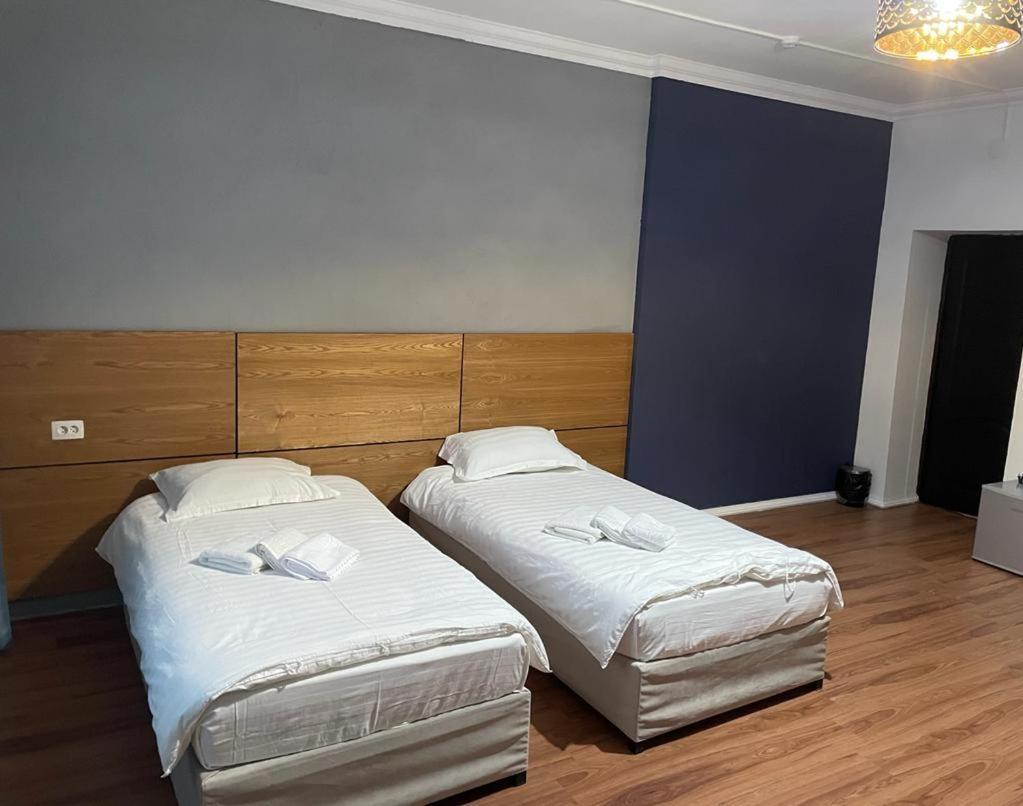 Hotel Mandarin Атырау Экстерьер фото